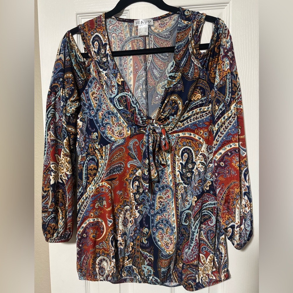 VENUS Paisley Cold Shoulder Tie Front Blouse